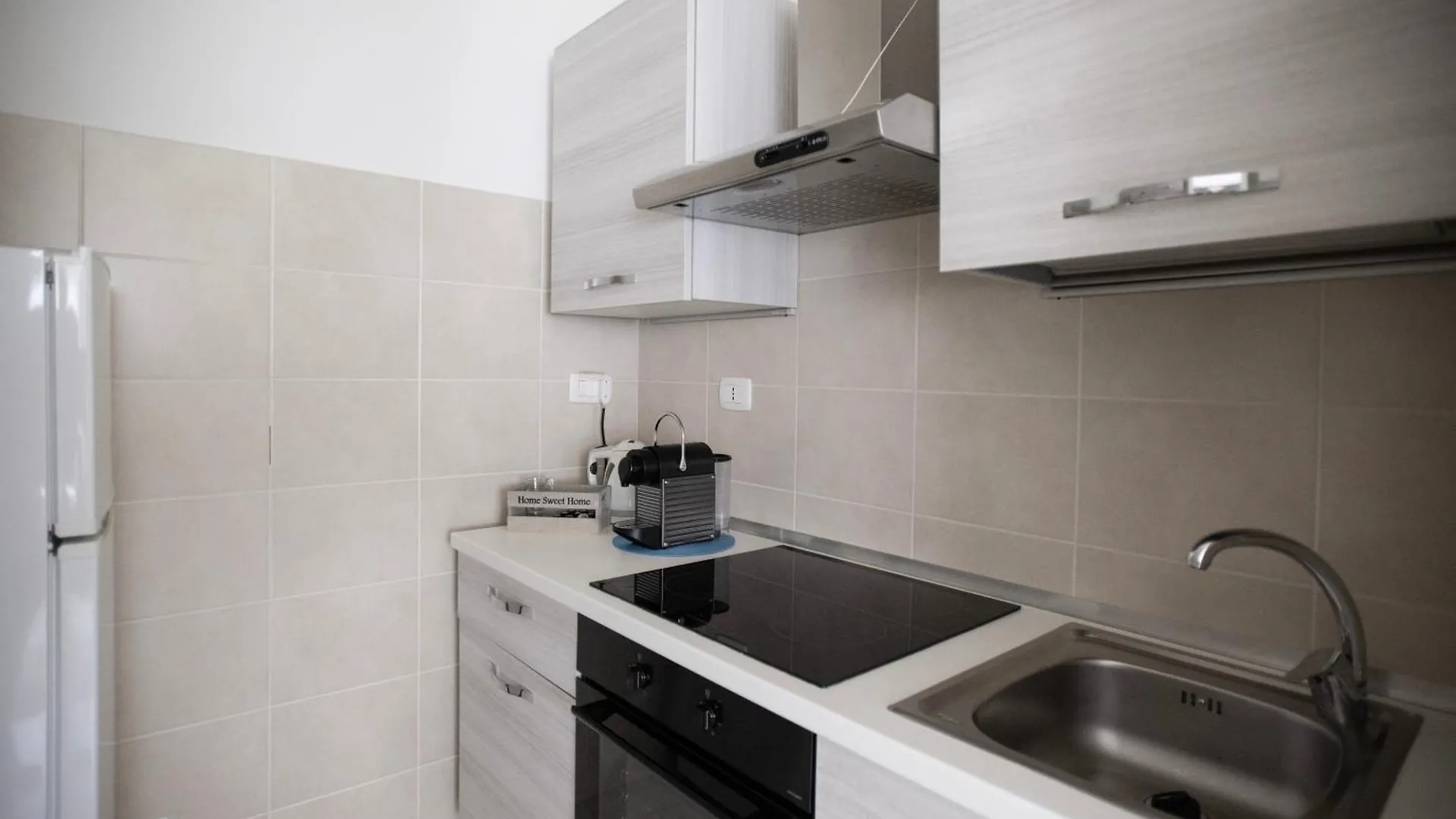 L Arche Comfortrelax Blue Fern House Milan Apartment