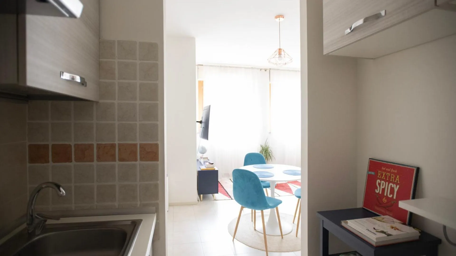 L Arche Comfortrelax Blue Fern House Milan Apartment